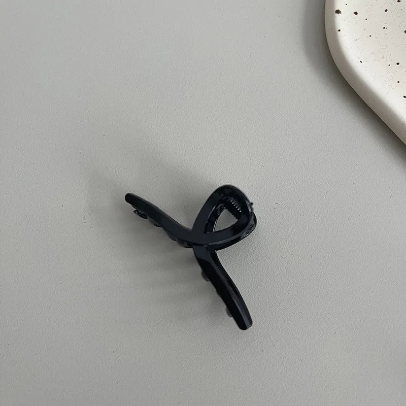 Women New Black Small Metal Claw Clips
