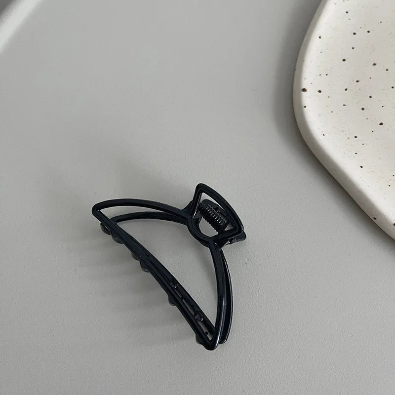 Women New Black Small Metal Claw Clips